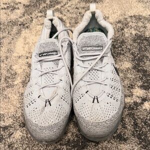 Nike Vapormax Flyknit Sneakers - Light Gray